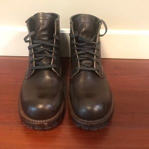 Red wing brown boots in men’s size 8D